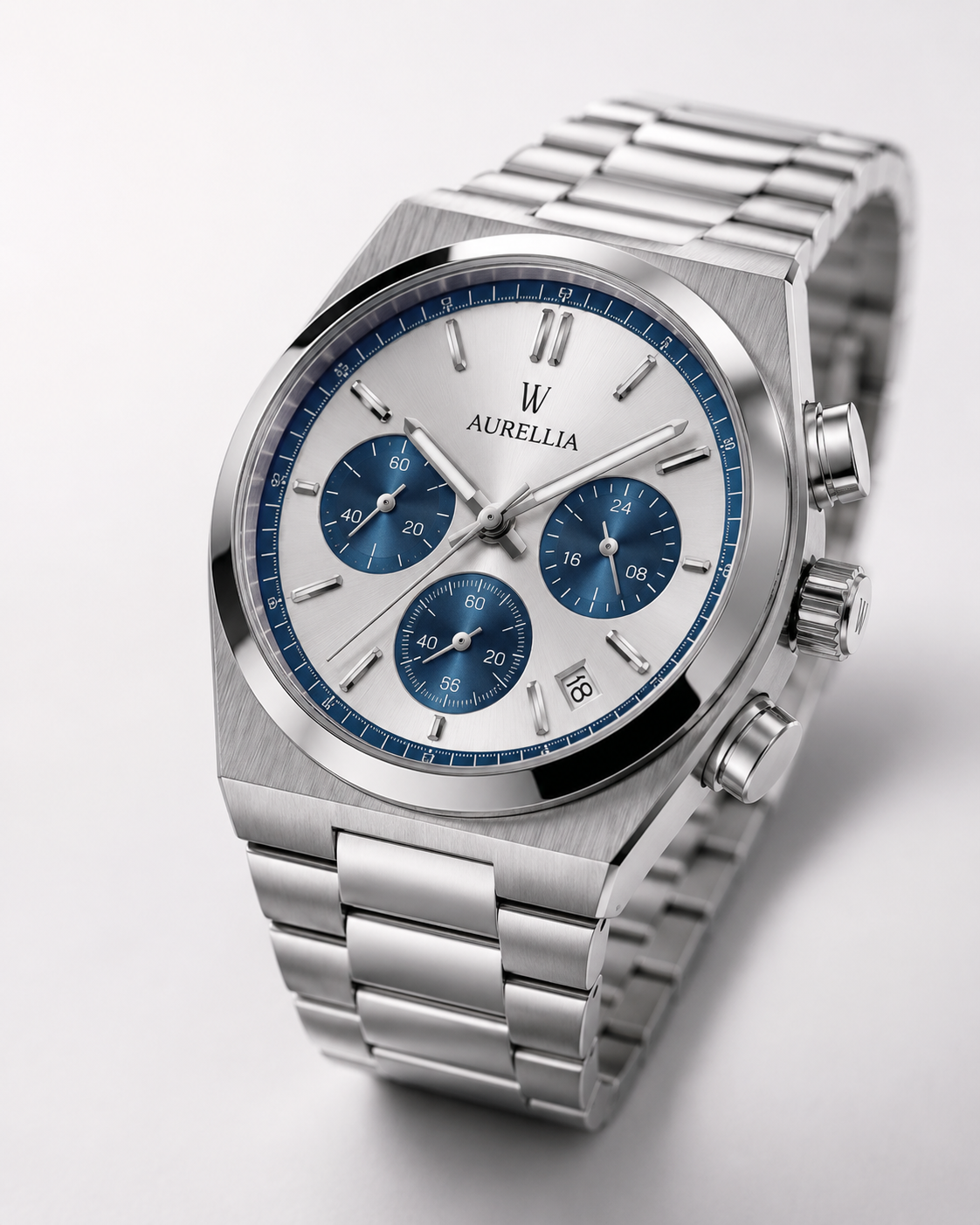 Men's Chronograph featuring a Pale Dial and Navy Hands